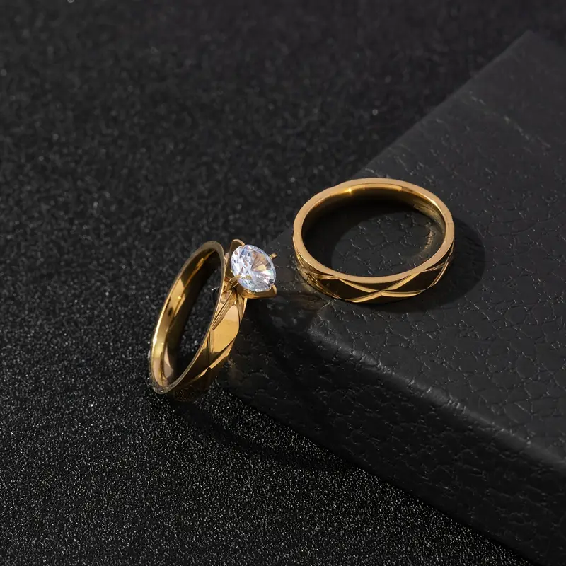 Picture of Classic Gold-Plated Couple Rings Set