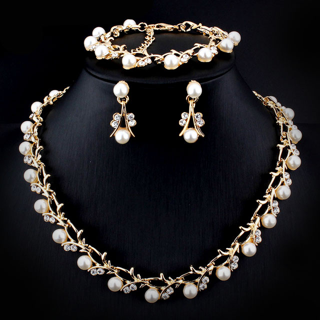 Picture of Delicate Pearl Vine Jewelry Set
